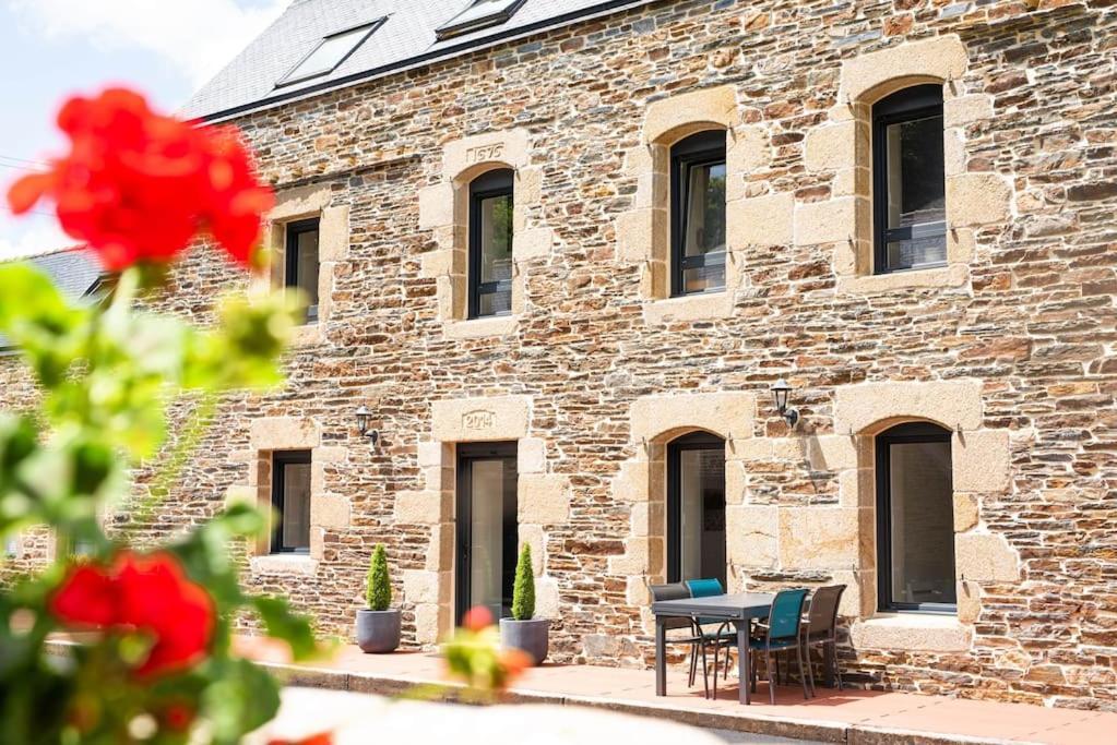 Gite Manoir De Kerlez Briec Eksteriør bilde